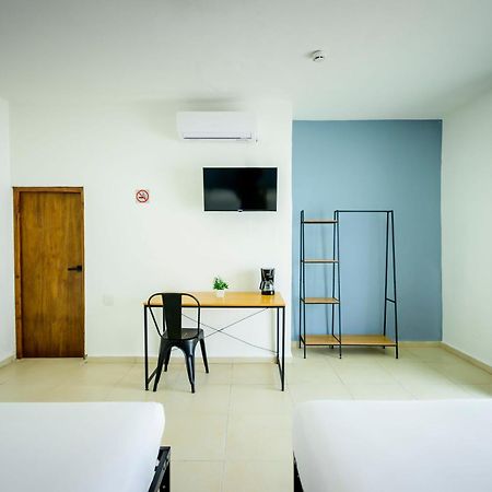 Hotel Paso Del Mar Плайя-дель-Кармен Екстер'єр фото