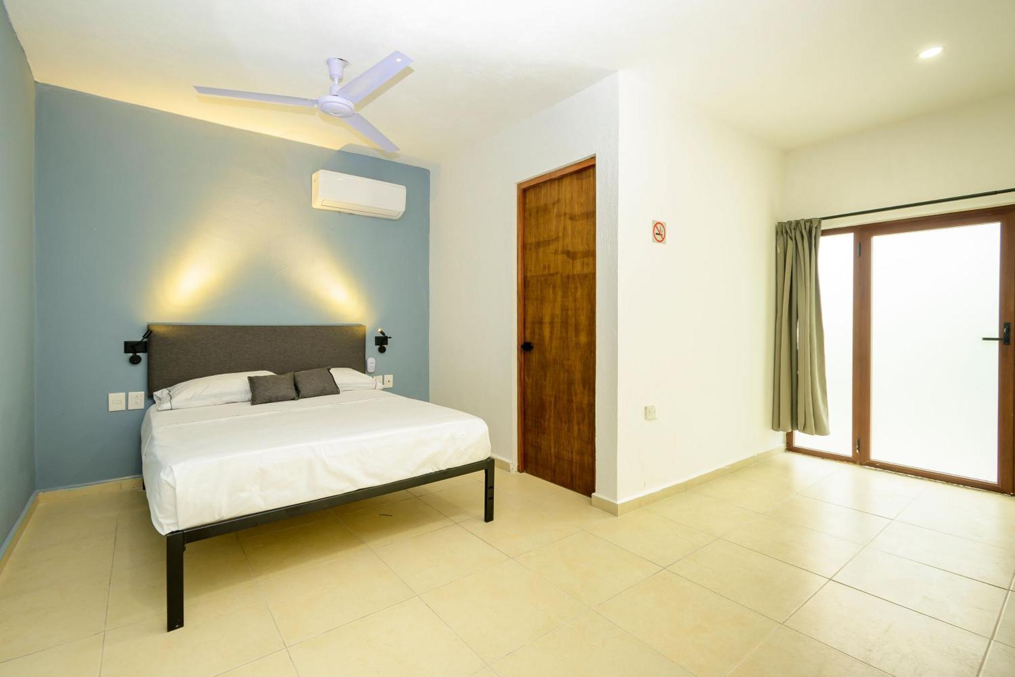 Hotel Paso Del Mar Плайя-дель-Кармен Екстер'єр фото